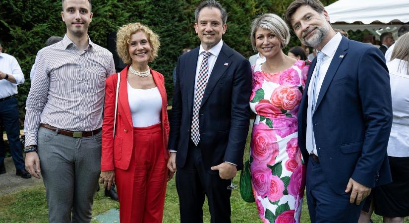 Egyre erősebb kapcsolatokat ápol egyesült államokbeli partnerekkel a SZE