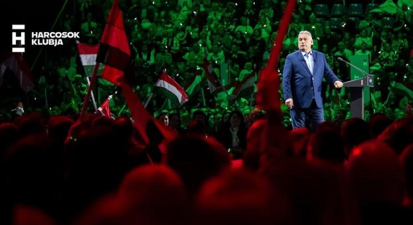 Orbán Viktor a Facebook-on toborozza a harcosokat