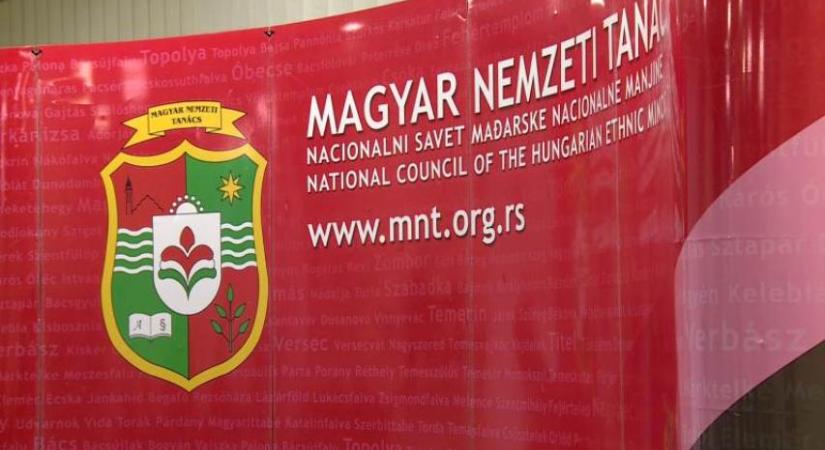 Megjelentek az MNT felsőoktatási pályázatai