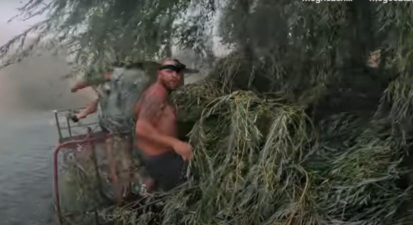Vérfagyasztó videó: Hajszálon múlt a horgászok élete