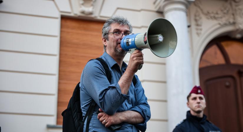 Kiderült: valójában ez a problémája Magyar Péternek Hadházy Ákossal