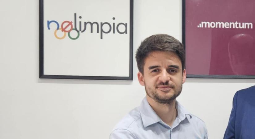 Lemondott a Momentum elnöke, Tompos Márton