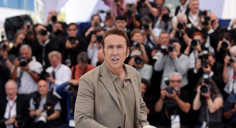 Szürreális látvány, ahogy utcára lépett Nicolas Cage és 31 évvel fiatalabb felesége