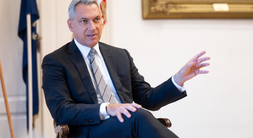 Lázár János: Magyarország újra édesvíz-nagyhatalom lehet