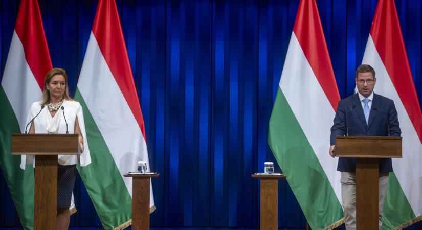 Váratlan időpontban érkeznek a kormány bejelentései