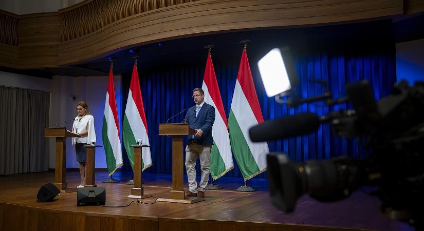 Váratlan időpontra hívtak össze egy kormányinfót, ekkor érkeznek a bejelentések