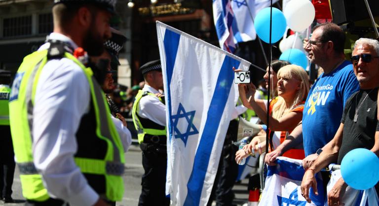 Elfogadottá vált mára az antiszemitizmus a brit középosztályban