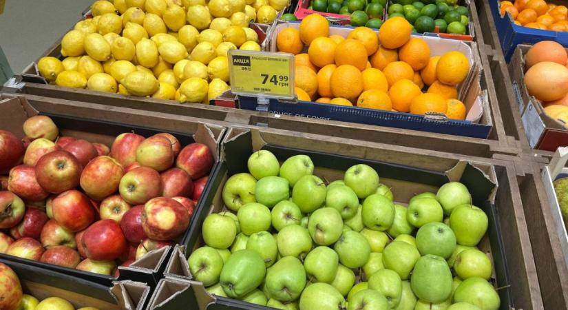 Rekordokat dönt az alma ára: mennyire emelkedtek az élelmiszerárak Ukrajnában