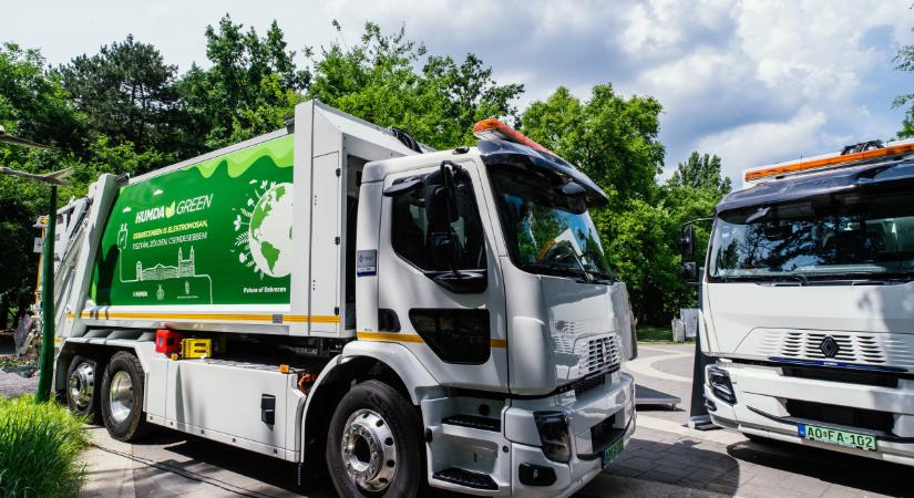 Elektromos hulladékgyűjtők érkeztek Debrecenbe