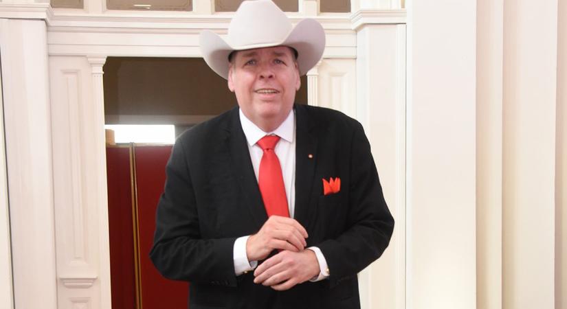 Schmuck Andornak állítólag menyasszonya volt