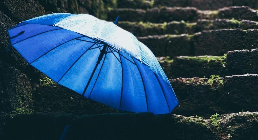 Zivatarok csapnak le Veszprém térségében