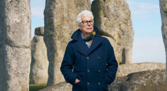 Már nem kell sokat várni Ken Follett új regényére