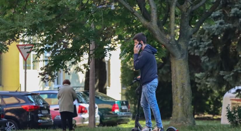Rengeteg magyar e-rolleres jár tilosban
