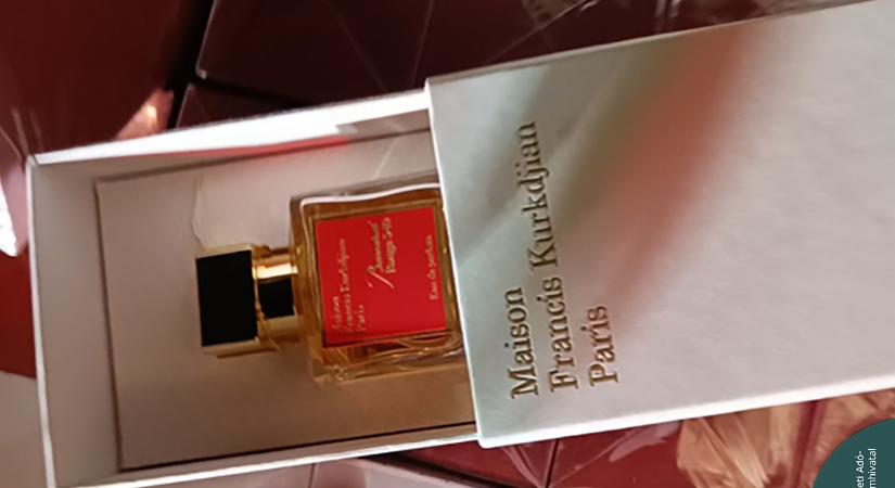 Hamis a Dior: csaknem háromezer hamisítványt foglaltak le a pénzügyőrök
