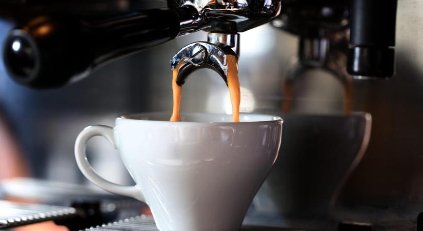 A reggeli kávé kihagyhatatlan? Felejtse el a koffeint, igazából más segít