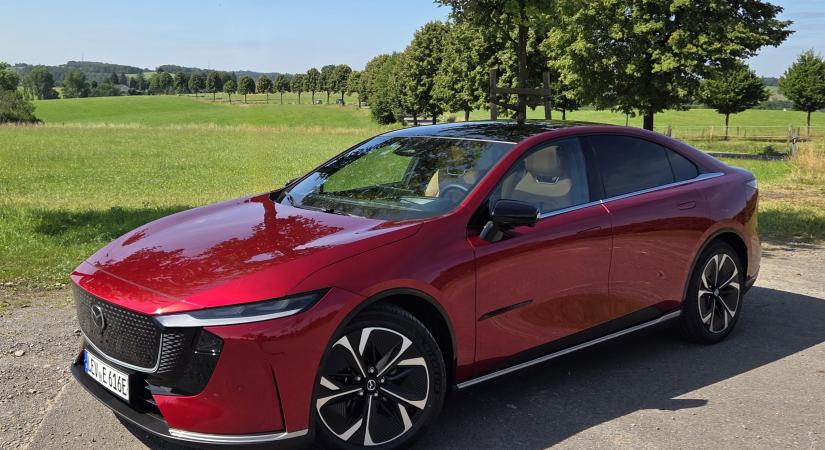 Villámteszt: Mazda 6e – a nagy dobás