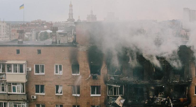 Hatalmas csapásokat mért ukrán városokra Oroszország