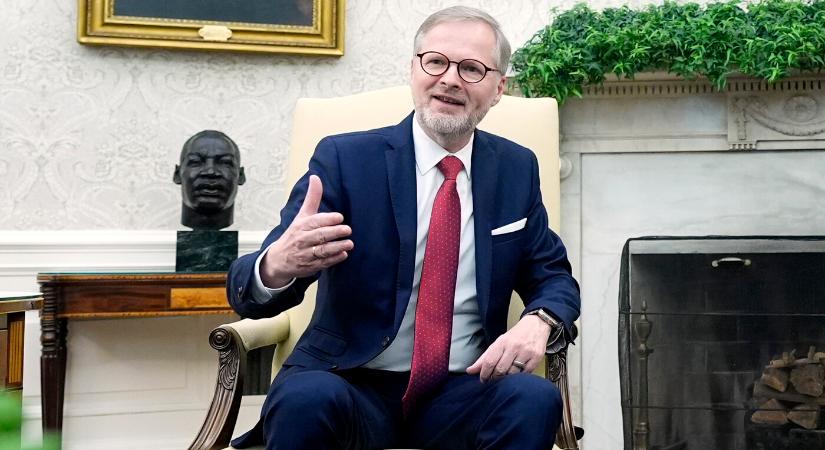 Csehország nem csatlakozik az amerikai fegyverek megvásárlásához Ukrajna számára