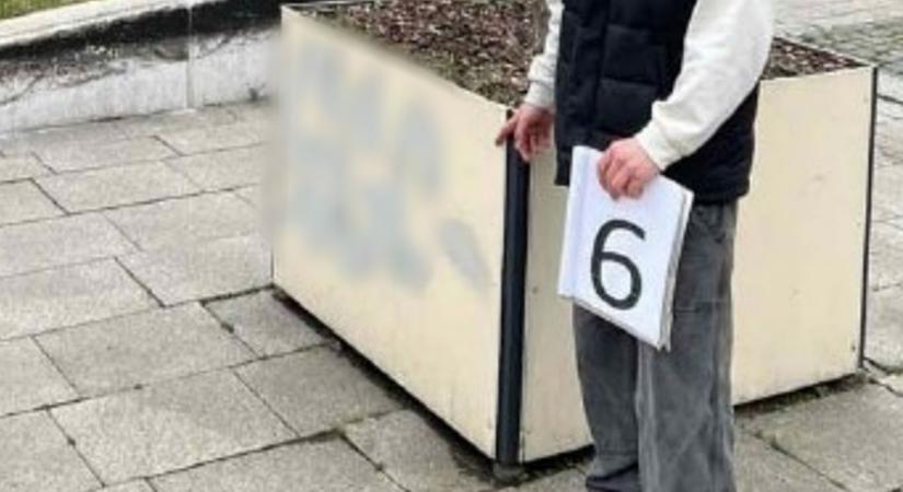 Huszonhat debreceni helyszínen firkáltak