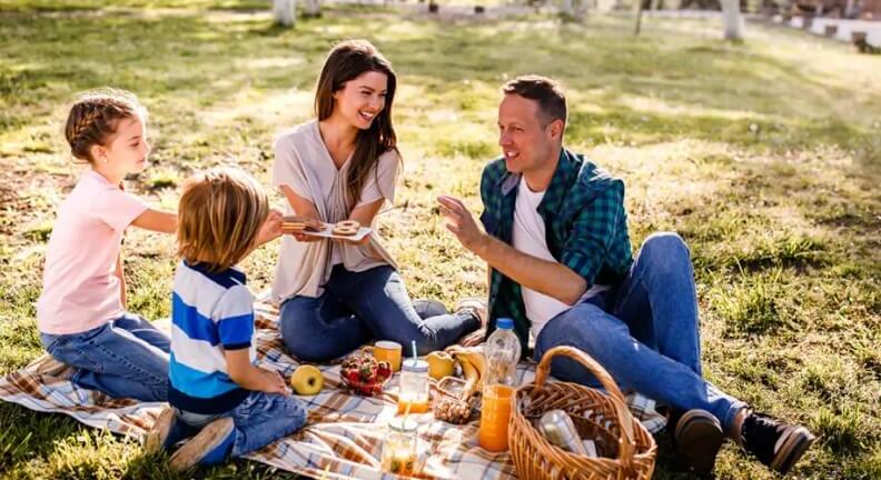 Piknik újragondolva: Trendek és tippek a tökéletes szabadtéri lazuláshoz