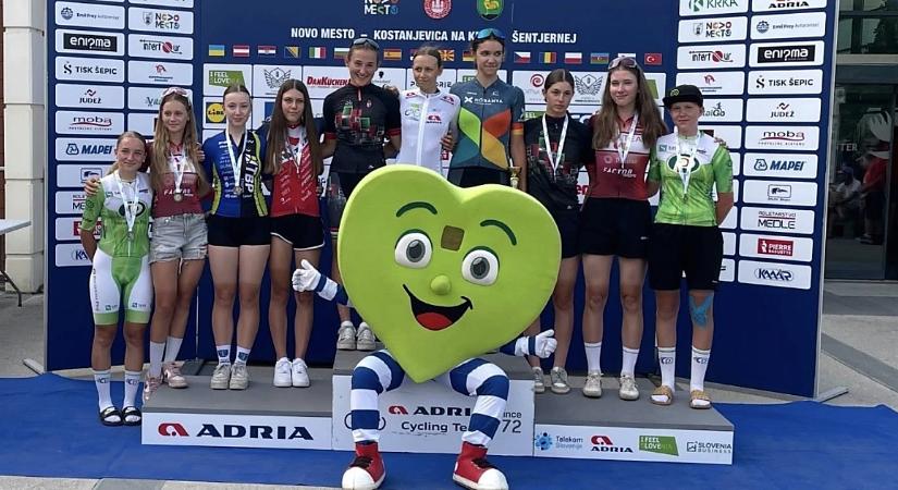 Érmekkel hangolódtak az Európai Ifjúsági Olimpiai Fesztiválra a DSI bringásai