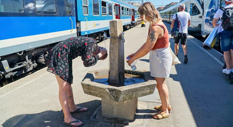 A MÁV szerint javulás érzékelhető a vonatok pontosságában, júniusban „ingadozóbb” volt a közlekedés