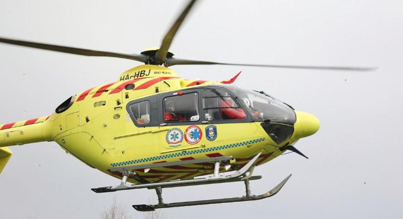 Súlyos baleset az M35-ös autópálya hajdú-bihari szakaszán, mentőhelikoptert is riasztottak!