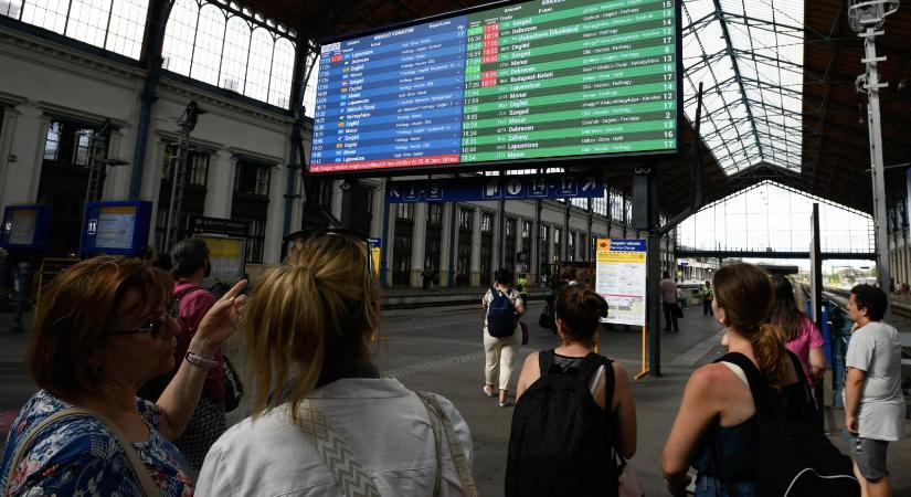 114,3 millió forintot utalt vissza a MÁV az utasoknak a késések miatt júniusban