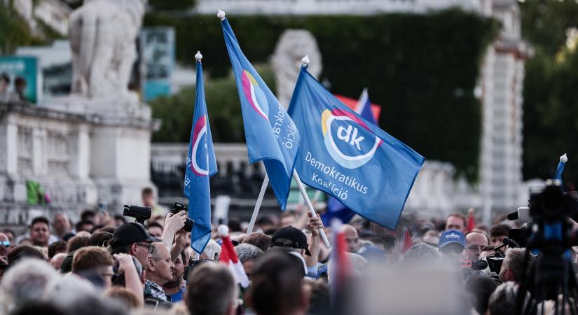 A DK feljelenti a Fideszt választási csalásért
