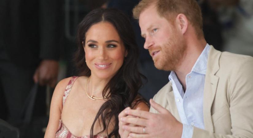 Harry herceg Meghan Markle nélkül hagyta el az Egyesült Államokat