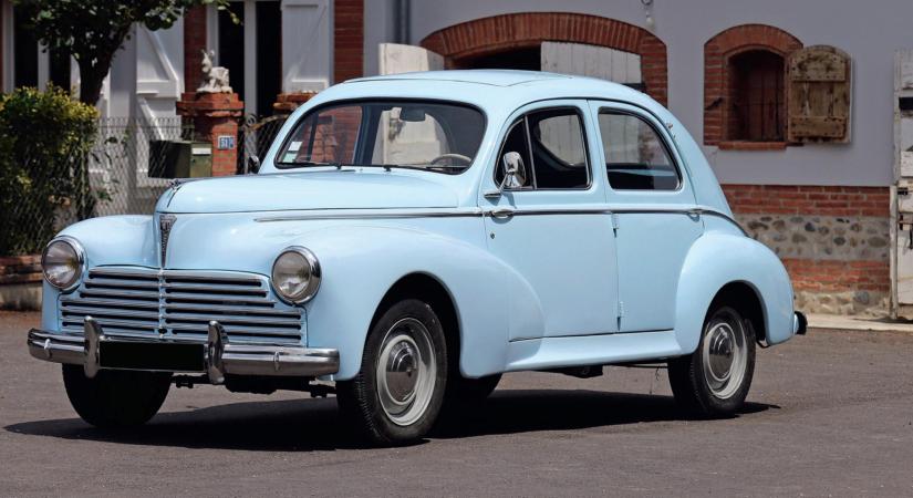 Ön adna 11 milliót egy 32 éves Peugeot-ért? Van, aki megtette!