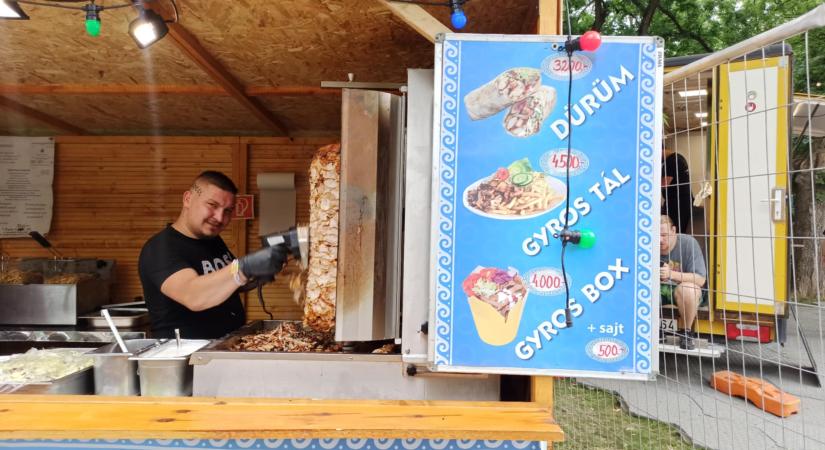 Étel- és italárak a Campuson: ennyiből lakhatunk jól és rúghatunk be idén
