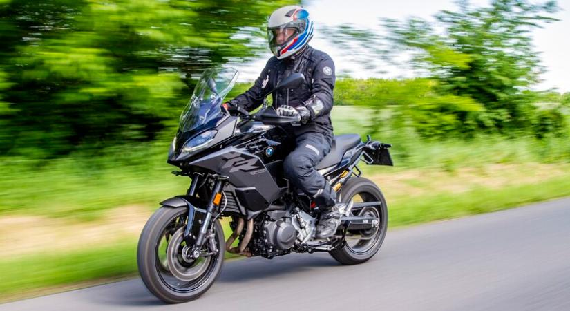 Teszt: BMW F 900 XR - Közös nevező