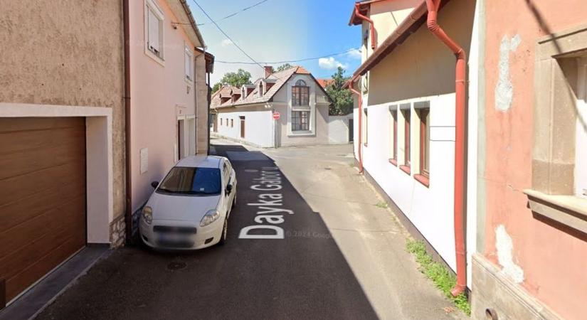 Ne rutinból közlekedjetek, megváltozik a rend egy egri utcában és környékén