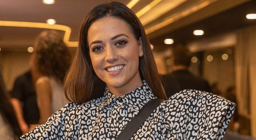 A világ egyik legdivatosabb nyaralóhelyén élvezi a napsütést Nagy Adri