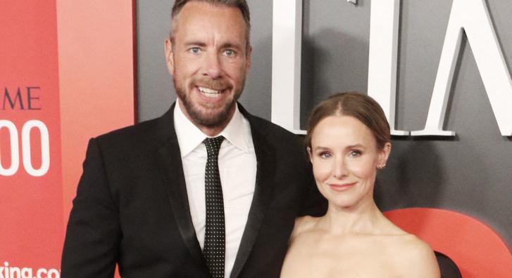 Meztelen fotót osztott meg férje Kristen Bellről, így ünnepelve a színésznő Emmy-jelölését