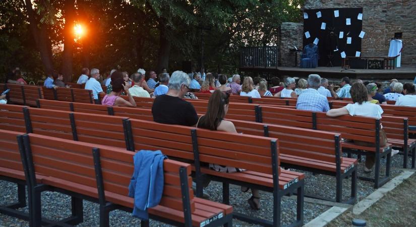 Ne Szentjakabra induljon a Szentjakabi Nyári Esték következő előadására!