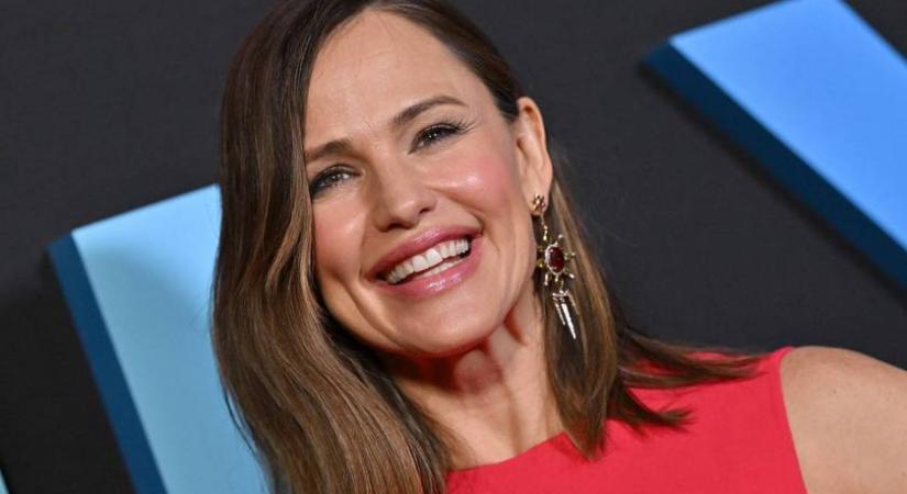 A 2000-es évek akcióhős színésznője volt: 53 évesen fürdőruhában felrobbantotta az Instát Jennifer Garner