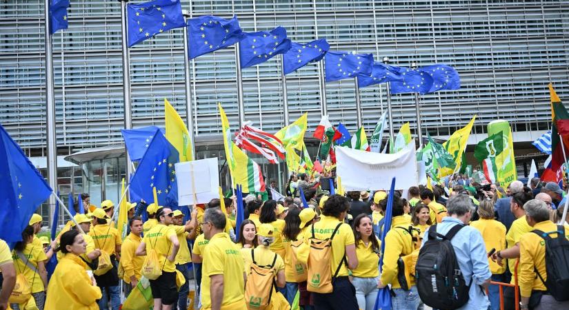 Uniós szintű felháborodást váltott ki az Európai Bizottság költségvetési terve - Brüsszelben is tüntetnek a gazdák