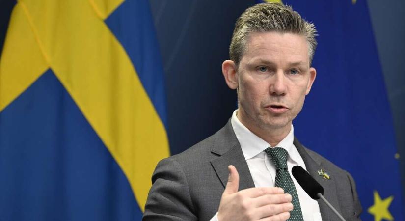 Svédország csatlakozik az Ukrajnának nyújtott katonai segítségnyújtáshoz