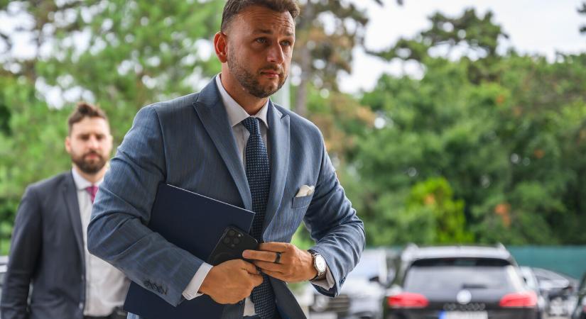Šutaj Eštok elutasítja a rendőrség munkájának lejáratását