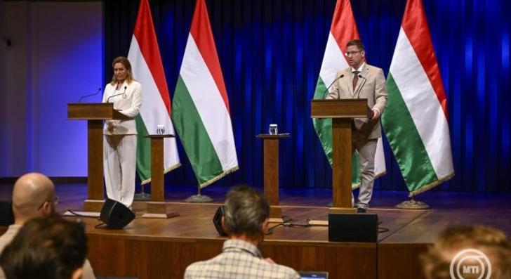 Ukrajnát tömné pénzzel az EU-vezetőség