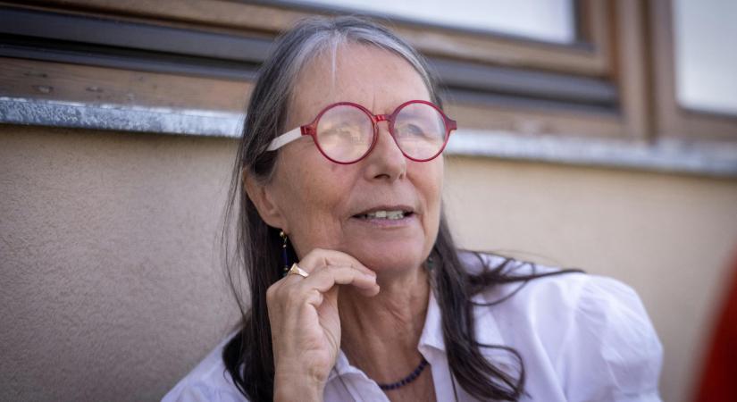 „Elfogadtam, ahonnan jövök” – portréinterjú Bettina Göringgel
