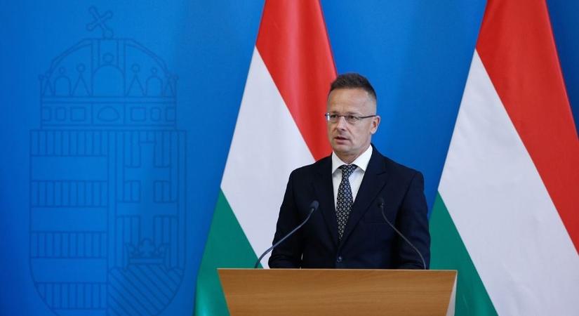 Szijjártó Péter: tény, hogy Ukrajna utcáin brutális embervadászat zajlik sorozás címén