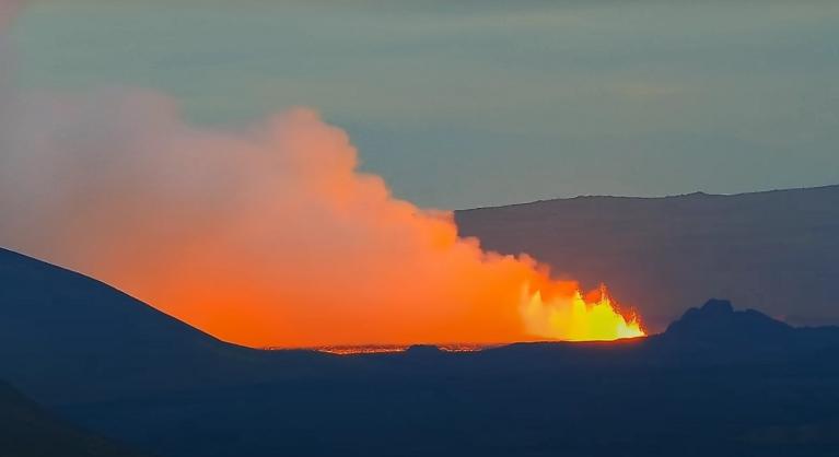 Ismét kitört az egyik izlandi vulkán, evakuálták az embereket