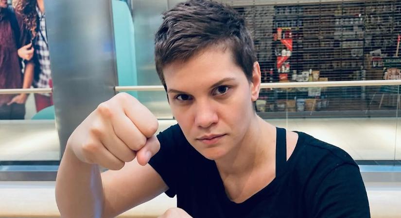Pottyondy Edina maró gúnnyal osztja ki Rogán Cecíliát: Szegény asszony hordár nélkül kénytelen botorkálni?!