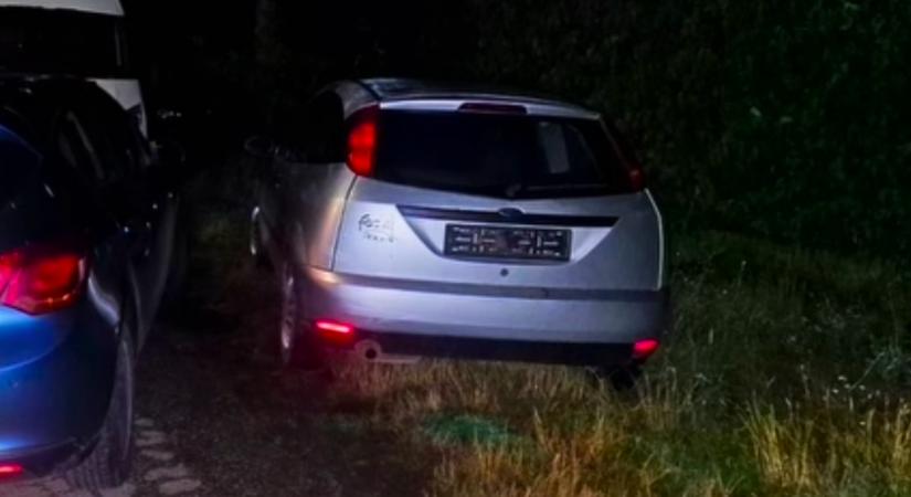 Ismerős volt a zsaruknak, de: amit a tiszalúci férfi garázsában találtak, őket is meglepte - Fotók