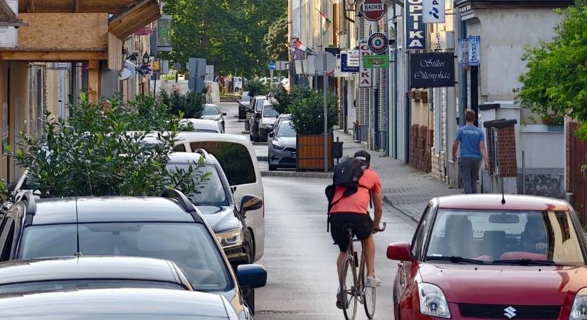 Meztelen nő sokkolta a járókelőket a belvárosban