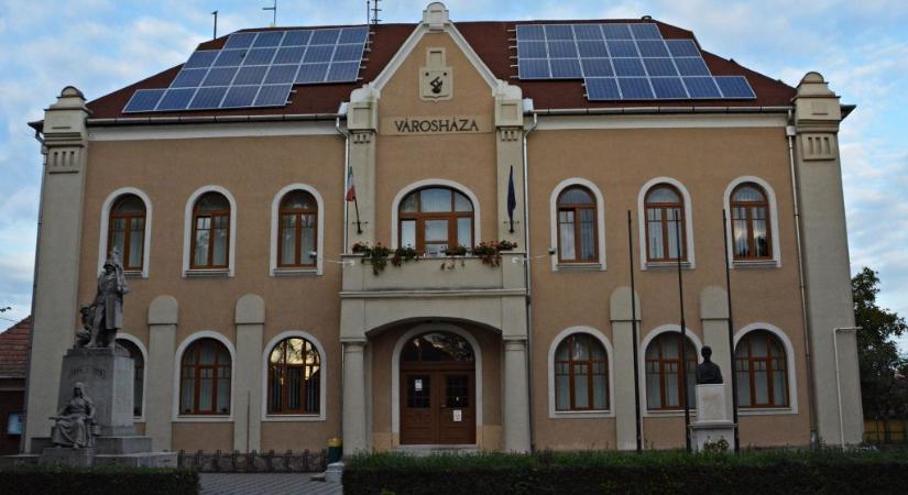 Egy csökkenő népességű város rendelkezett először a helyi önazonosság védelméről