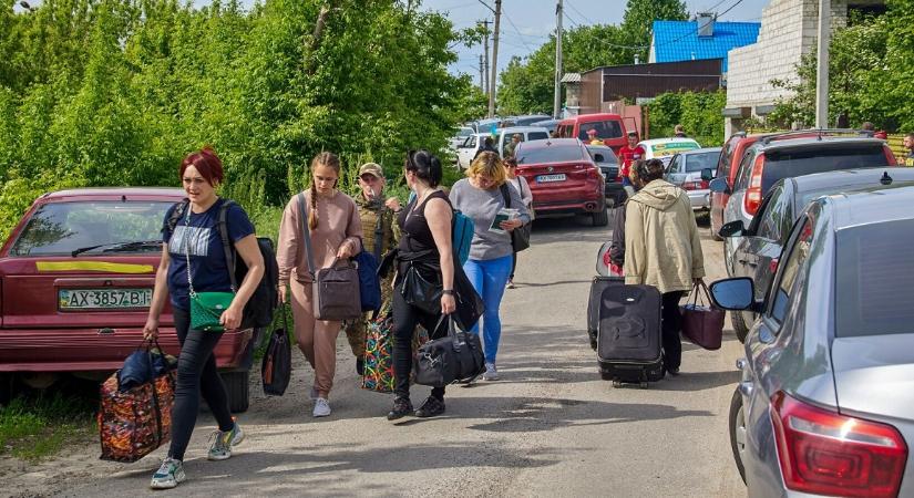 Csaknem 6900-an érkeztek Ukrajnából szerdán, 47-en maradnak itt